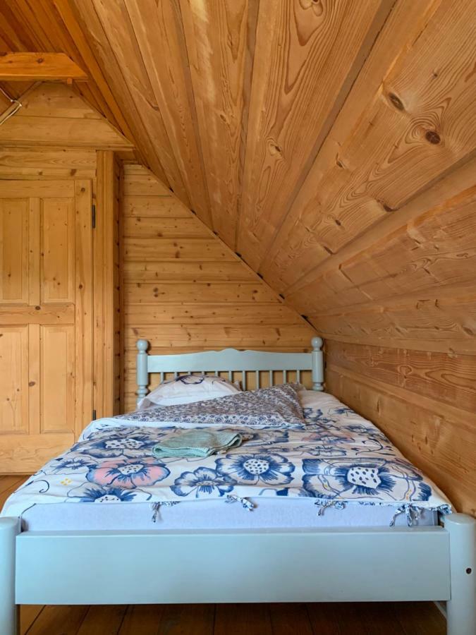 Swiety Spokoj Laka I Woda Pozezdrze Exterior photo